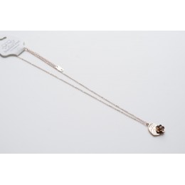 قلادة بتعليقة القلب والزهور