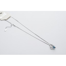 قلادة بتصميم مميز وعصري 